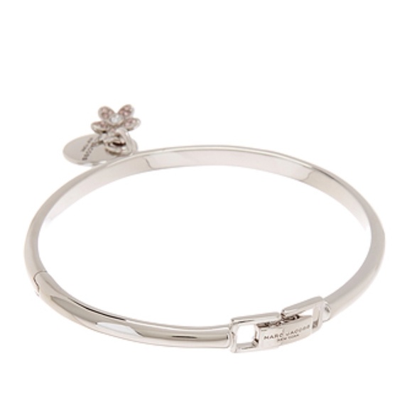 Marc Jacobs MJ Coin Hinge Cuff Bracelet - Picture 2 of 4